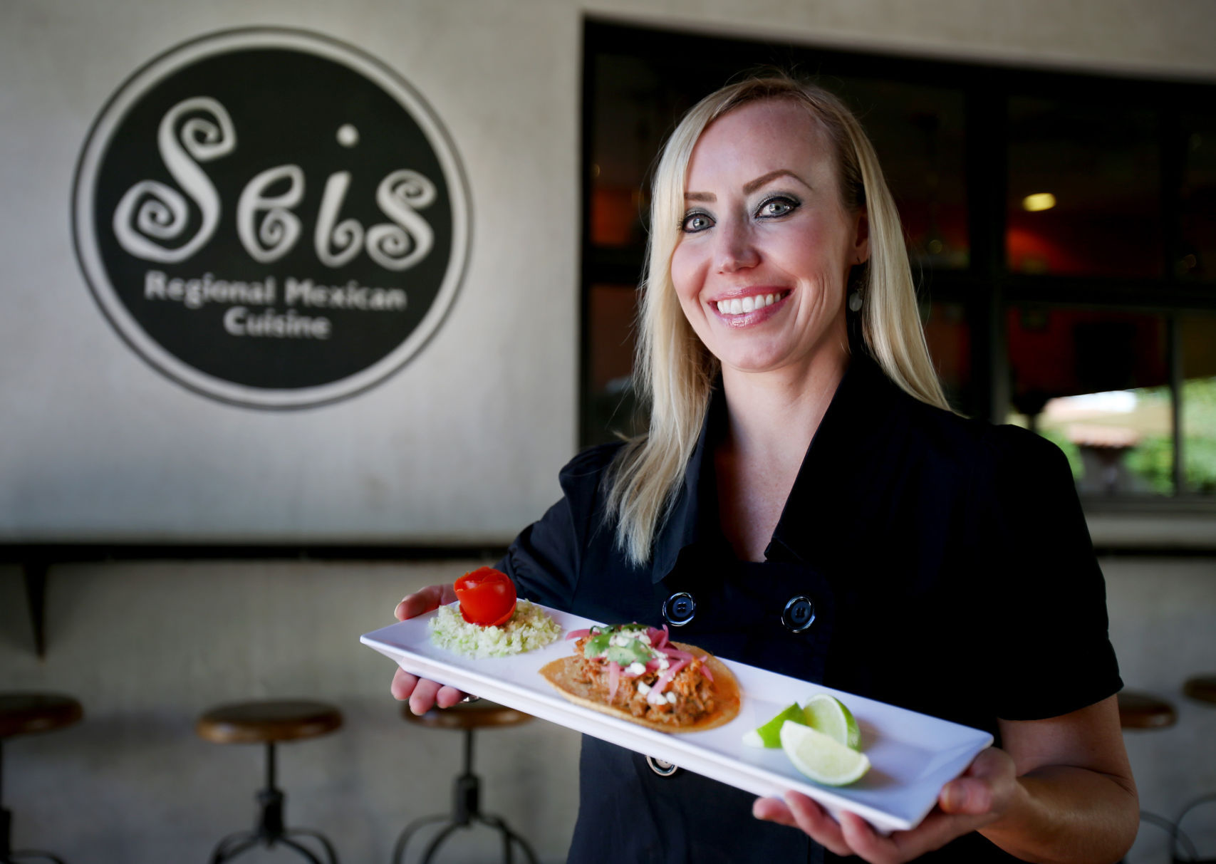 Seis Kitchen, take two